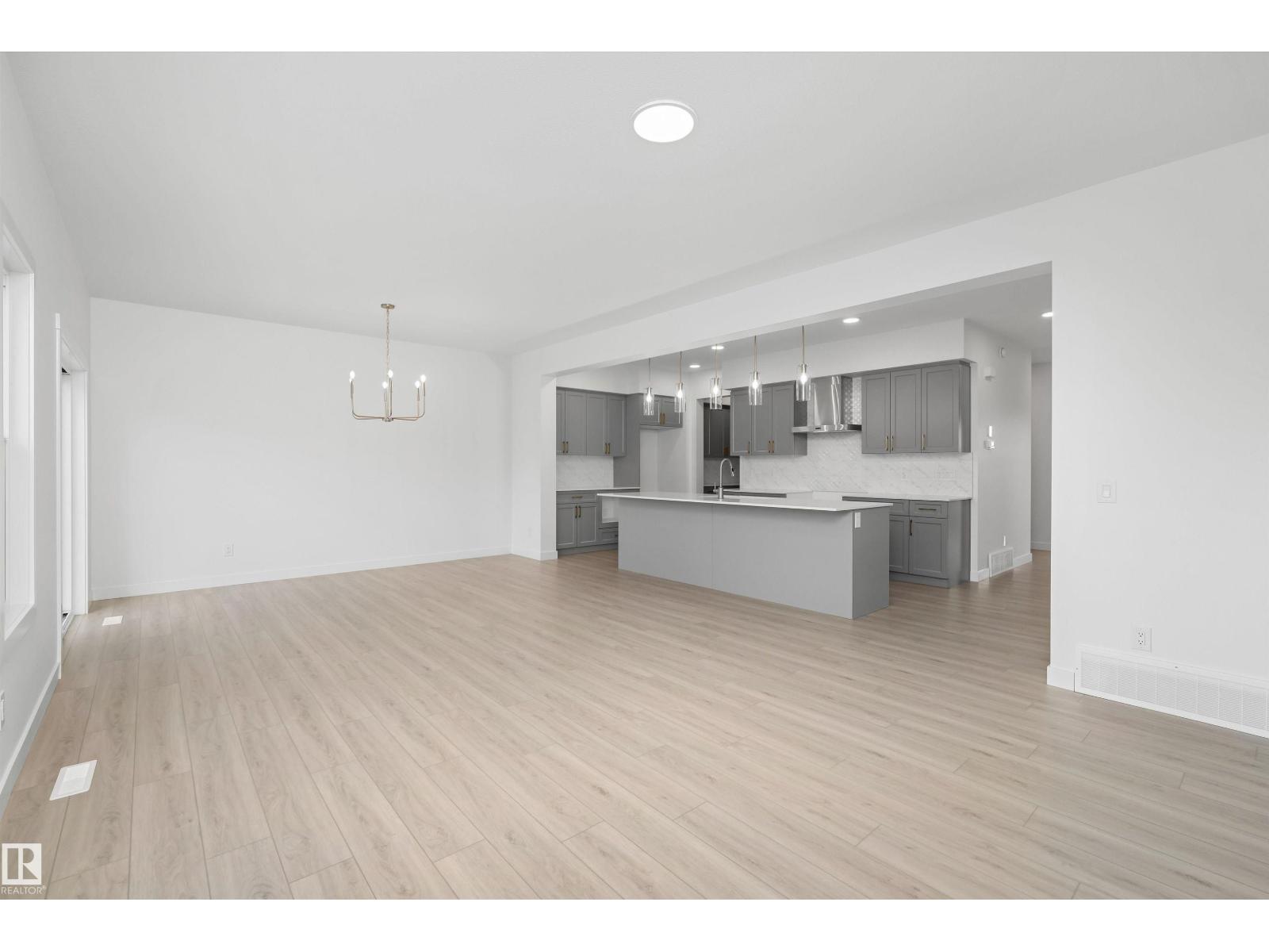 17611 7 ST NE - 24