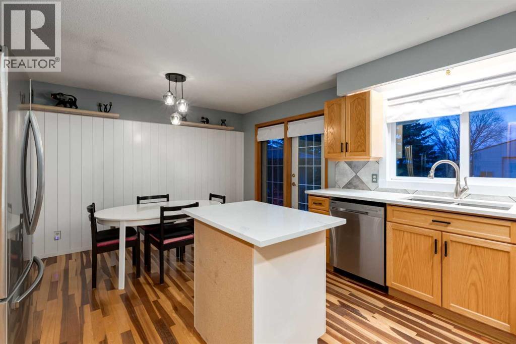 222075 RANGE ROAD 264 - Image 15