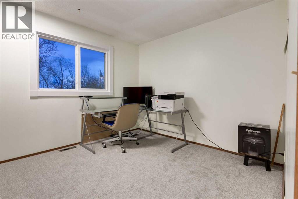 222075 RANGE ROAD 264 - Image 18