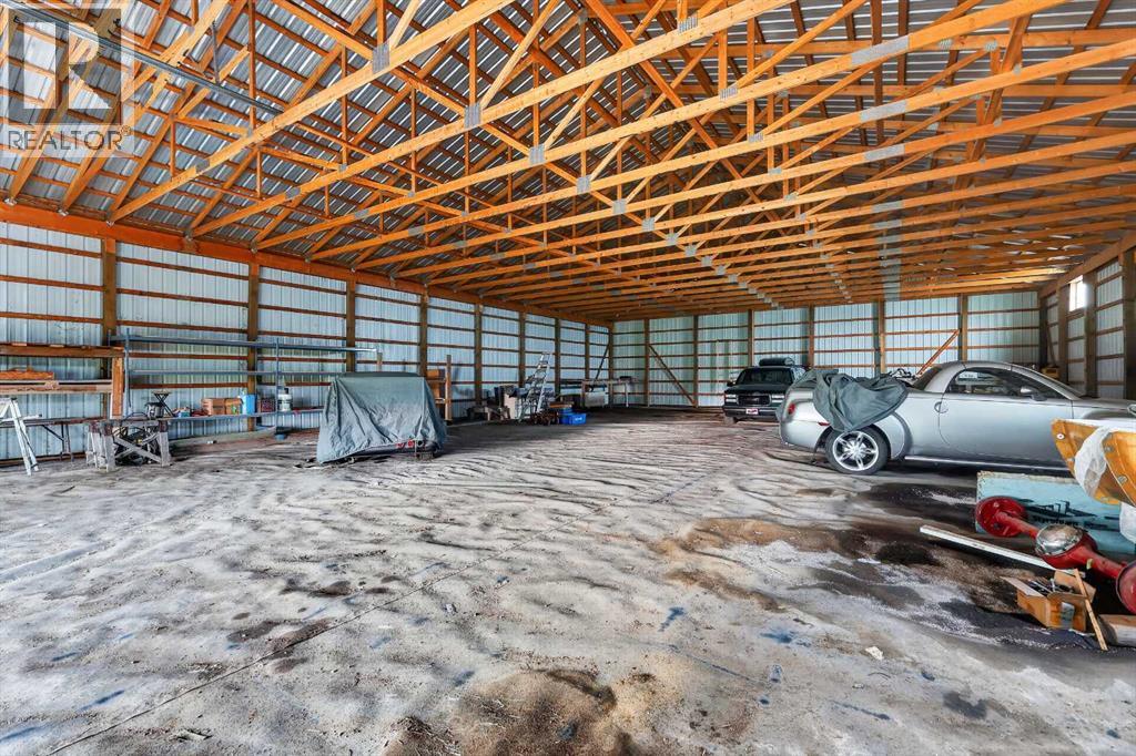 222075 RANGE ROAD 264 - Image 38