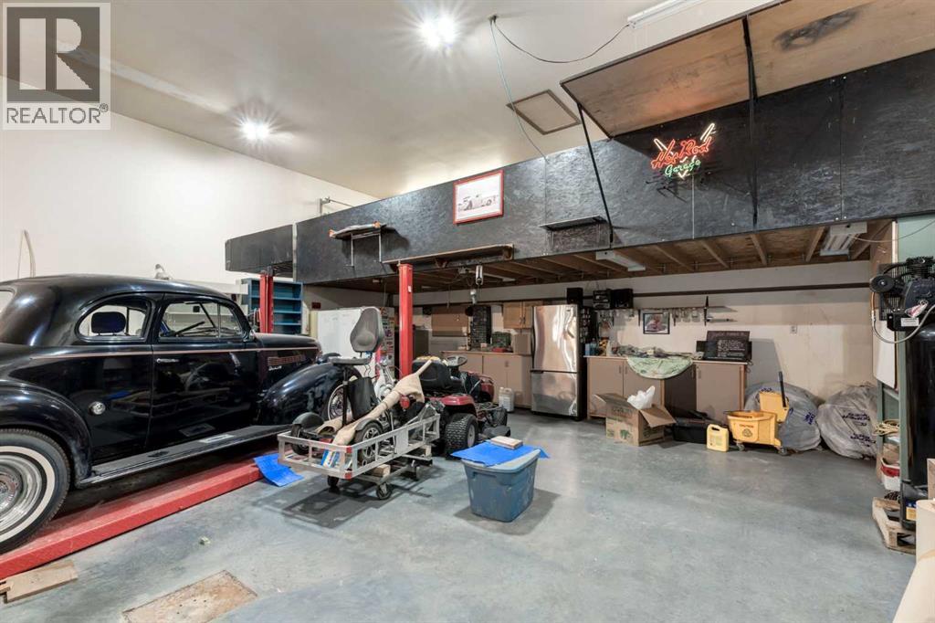 222075 RANGE ROAD 264 - Image 41