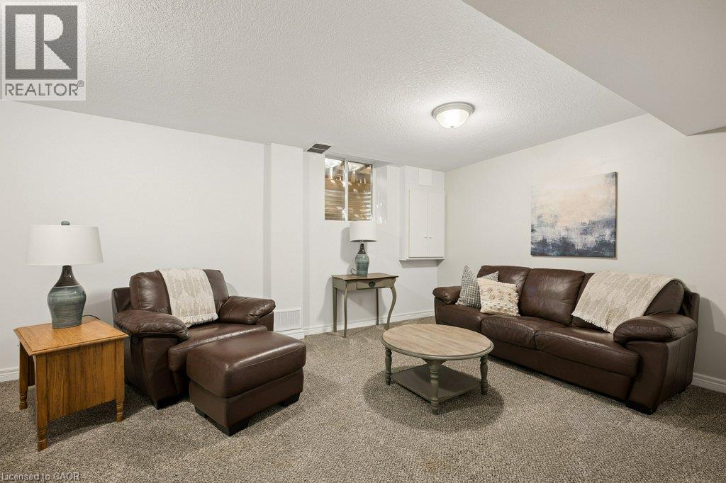 57 PORCHLIGHT Drive - Image 27
