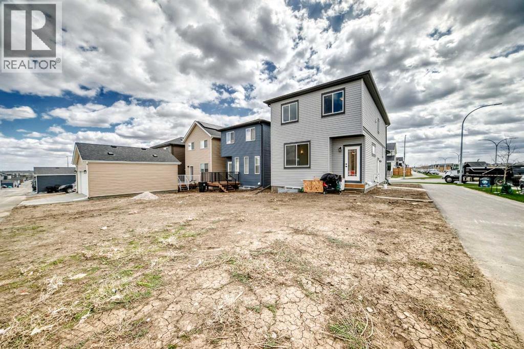 330 Ambleton Drive NW - 47