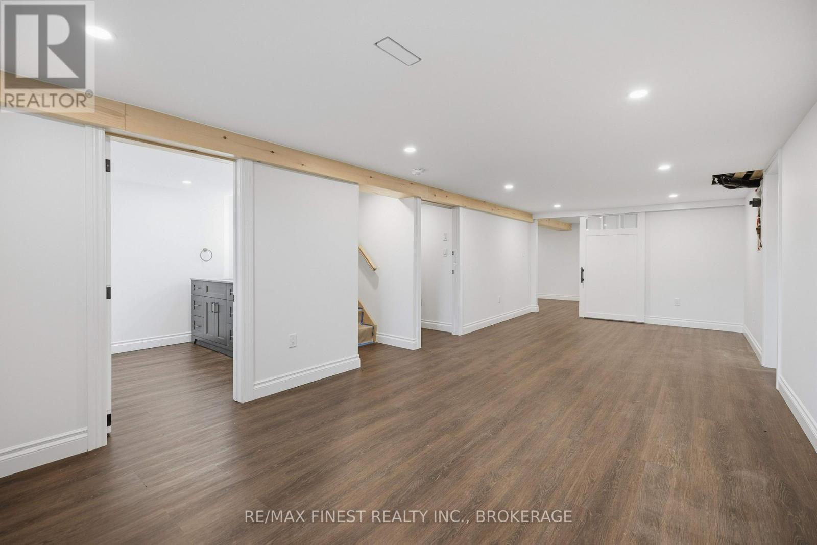 1604 JOYCEVILLE ROAD - 16