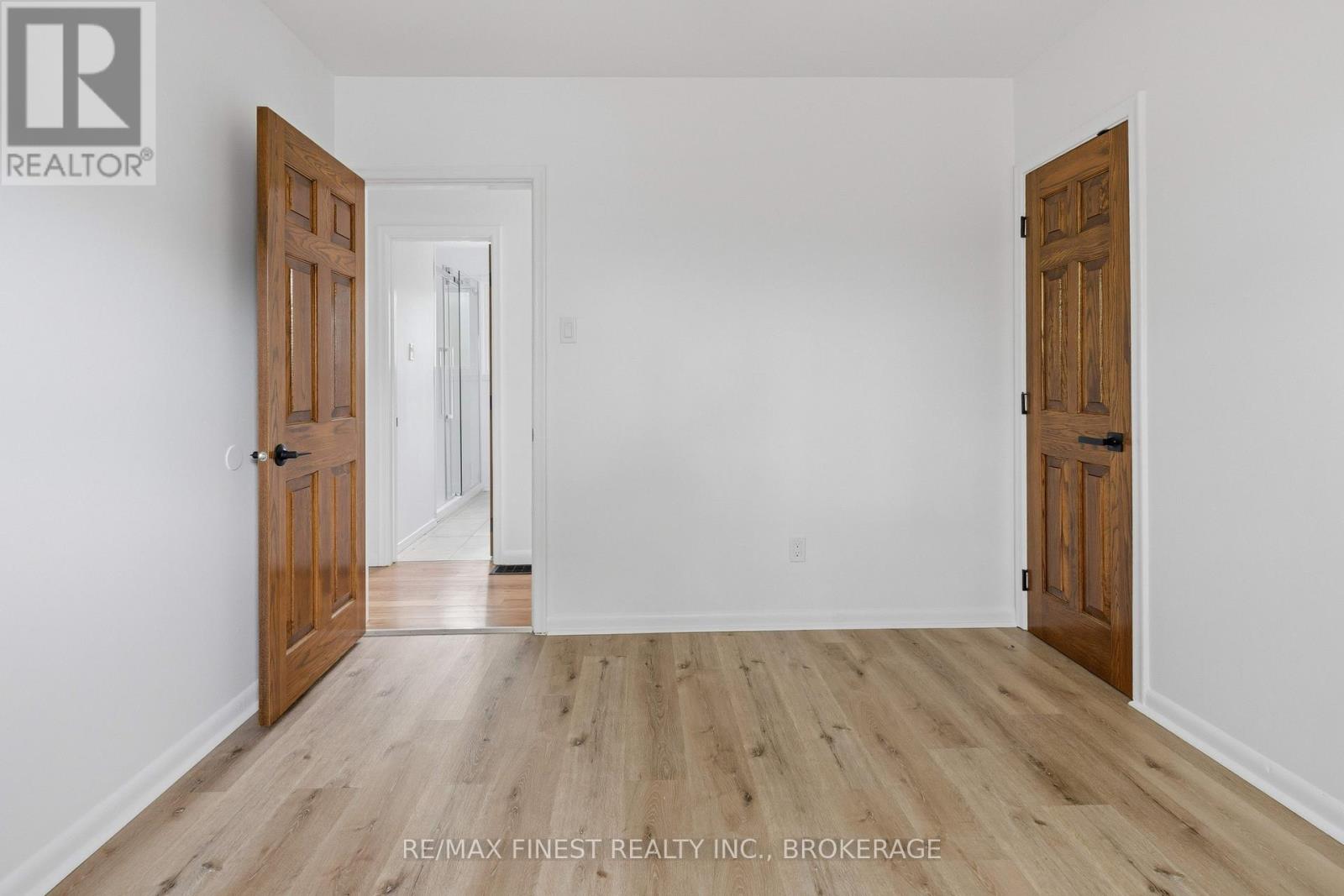 1604 JOYCEVILLE ROAD - 11