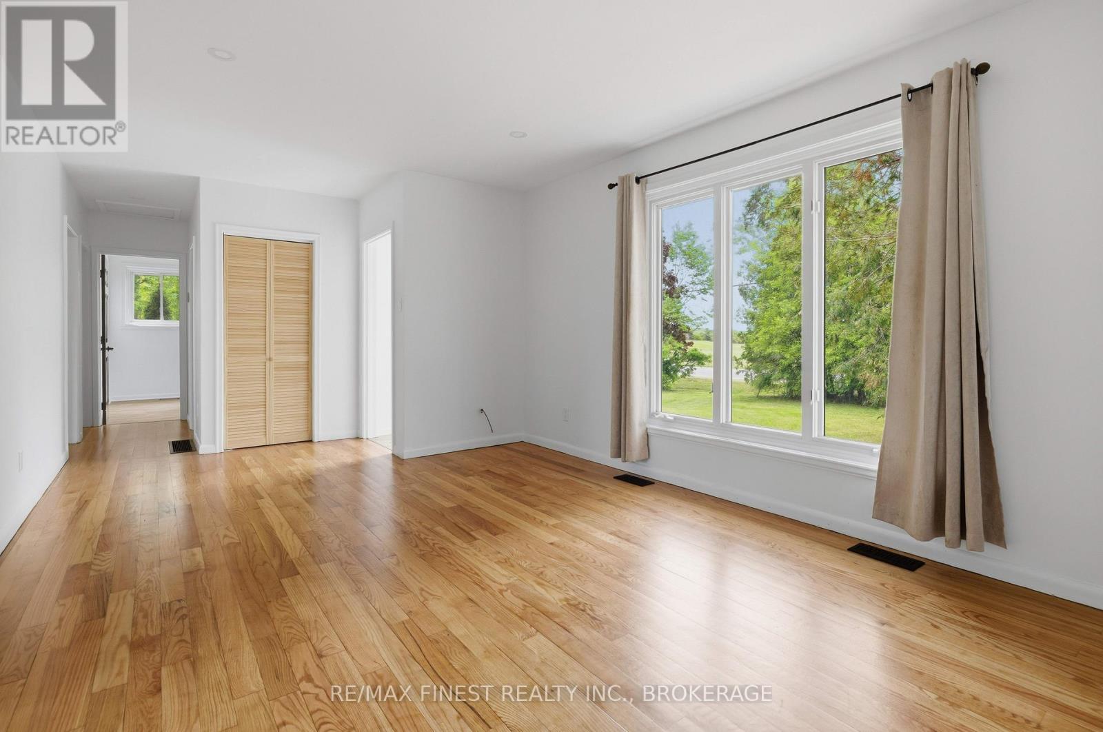 1604 JOYCEVILLE ROAD - 5
