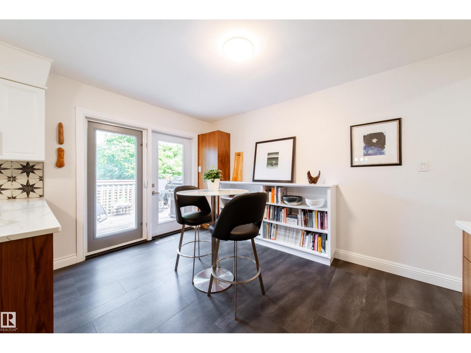 14016 85 AV NW - Image 24