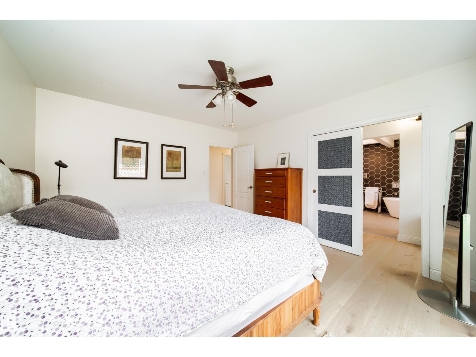 14016 85 AV NW - 31
