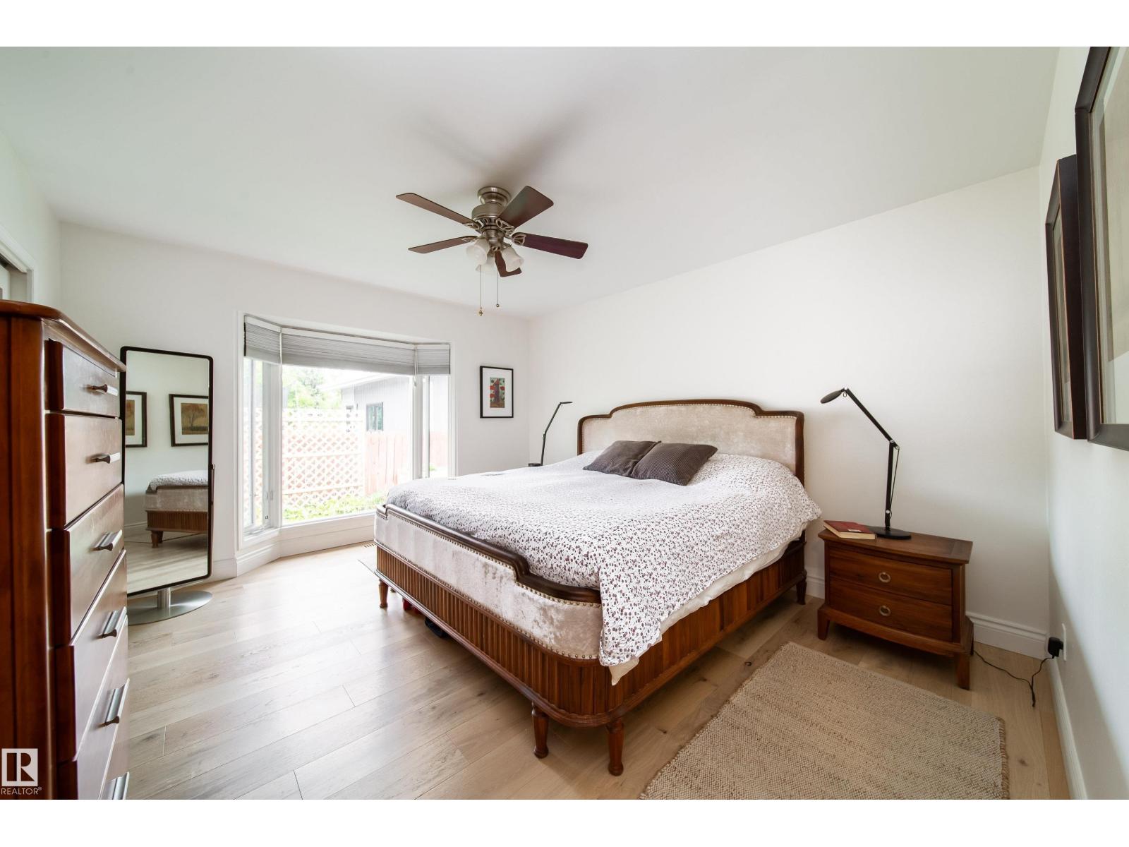 14016 85 AV NW - Image 30