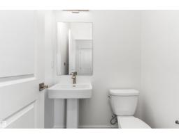 1012 14 Av Nw, Edmonton, AB T6T2W8 Photo 12