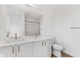 1012 14 Av Nw, Edmonton, AB T6T2W8 Photo 25