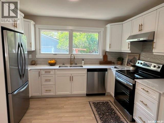 310 Garnet STREET - 10
