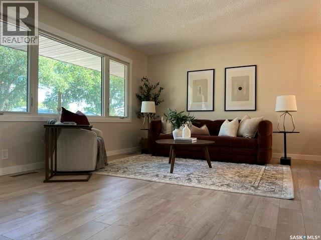 310 Garnet STREET - 4