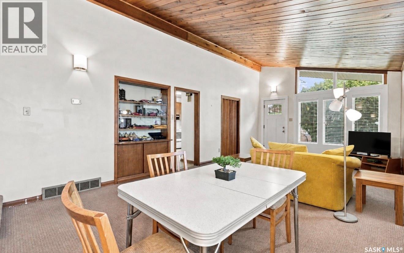 504 Leslie AVENUE - Image 10