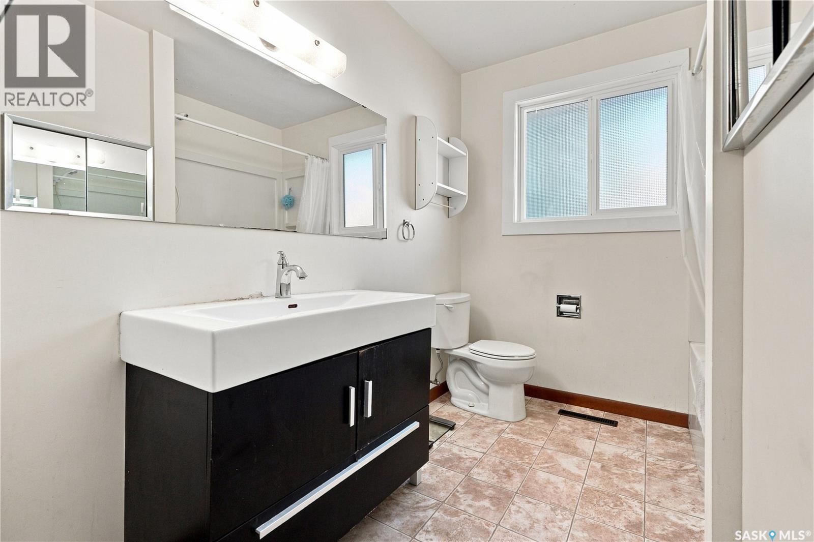504 Leslie AVENUE - Image 25