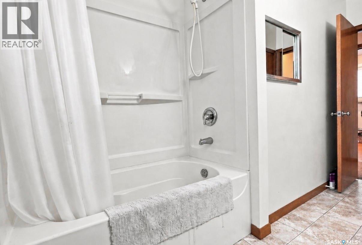 504 Leslie AVENUE - Image 26