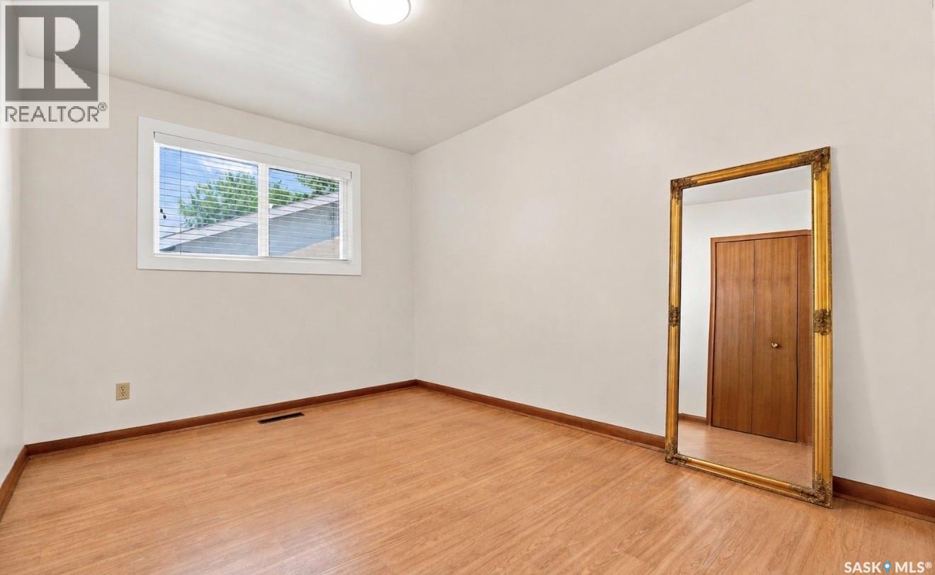 504 Leslie AVENUE - Image 30