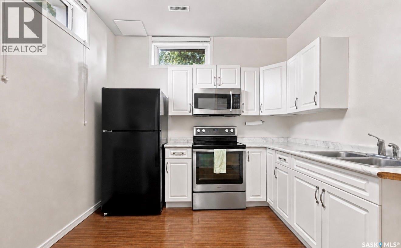 504 Leslie AVENUE - Image 33