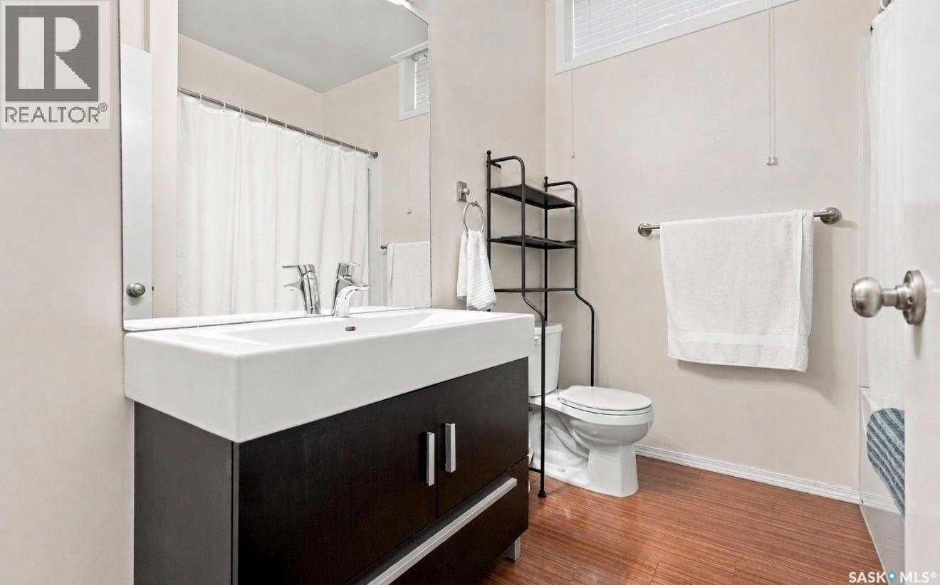 504 Leslie AVENUE - Image 42