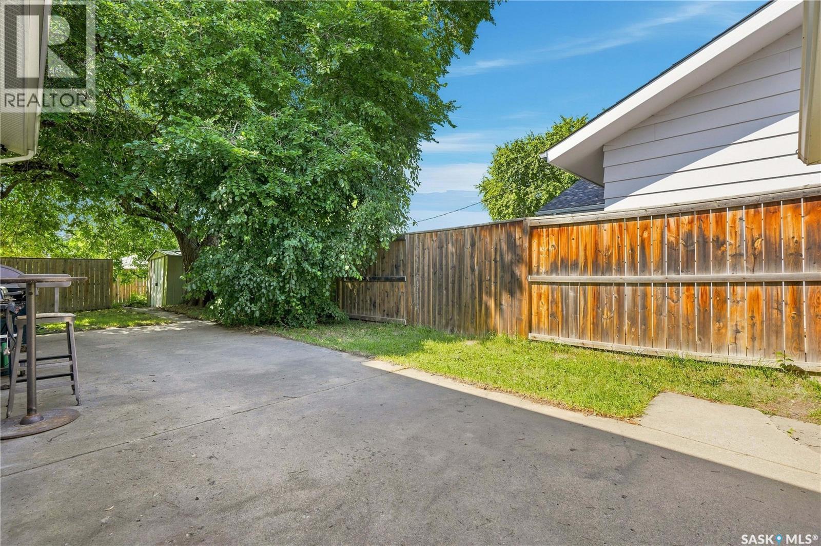 504 Leslie AVENUE - Image 44