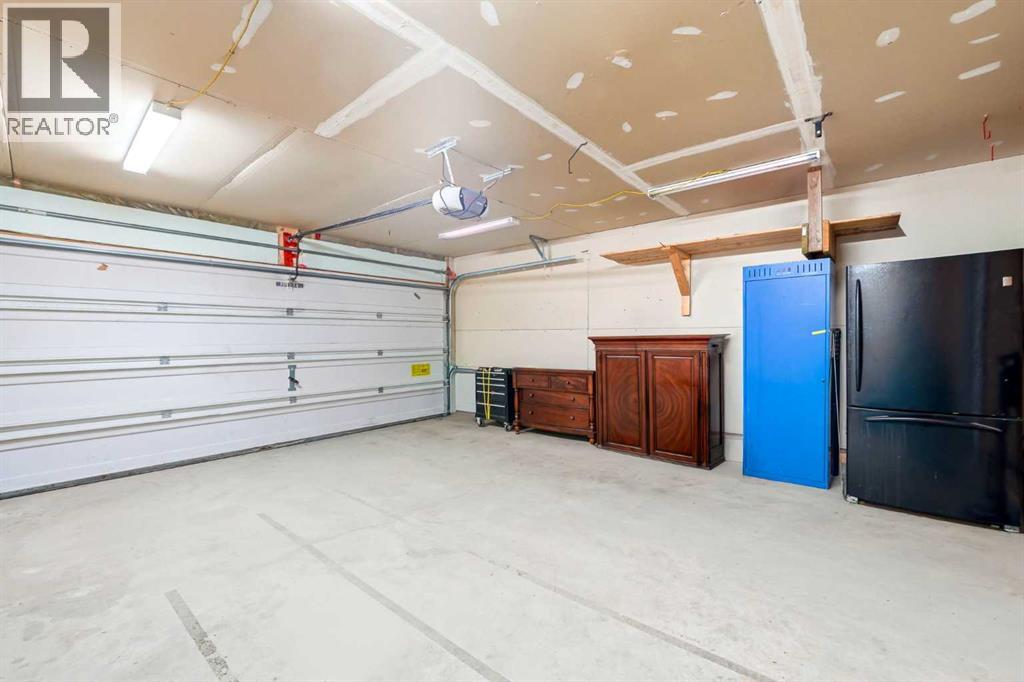 78 Cougar Plateau Way SW - 38