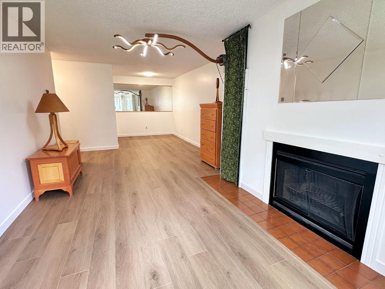 2 Bed, 1 Bath Apartment for Sale in Burnaby – 303 9890 MANCHESTER DRIVE, Burnaby – MLS# R3147897 - Image 39
