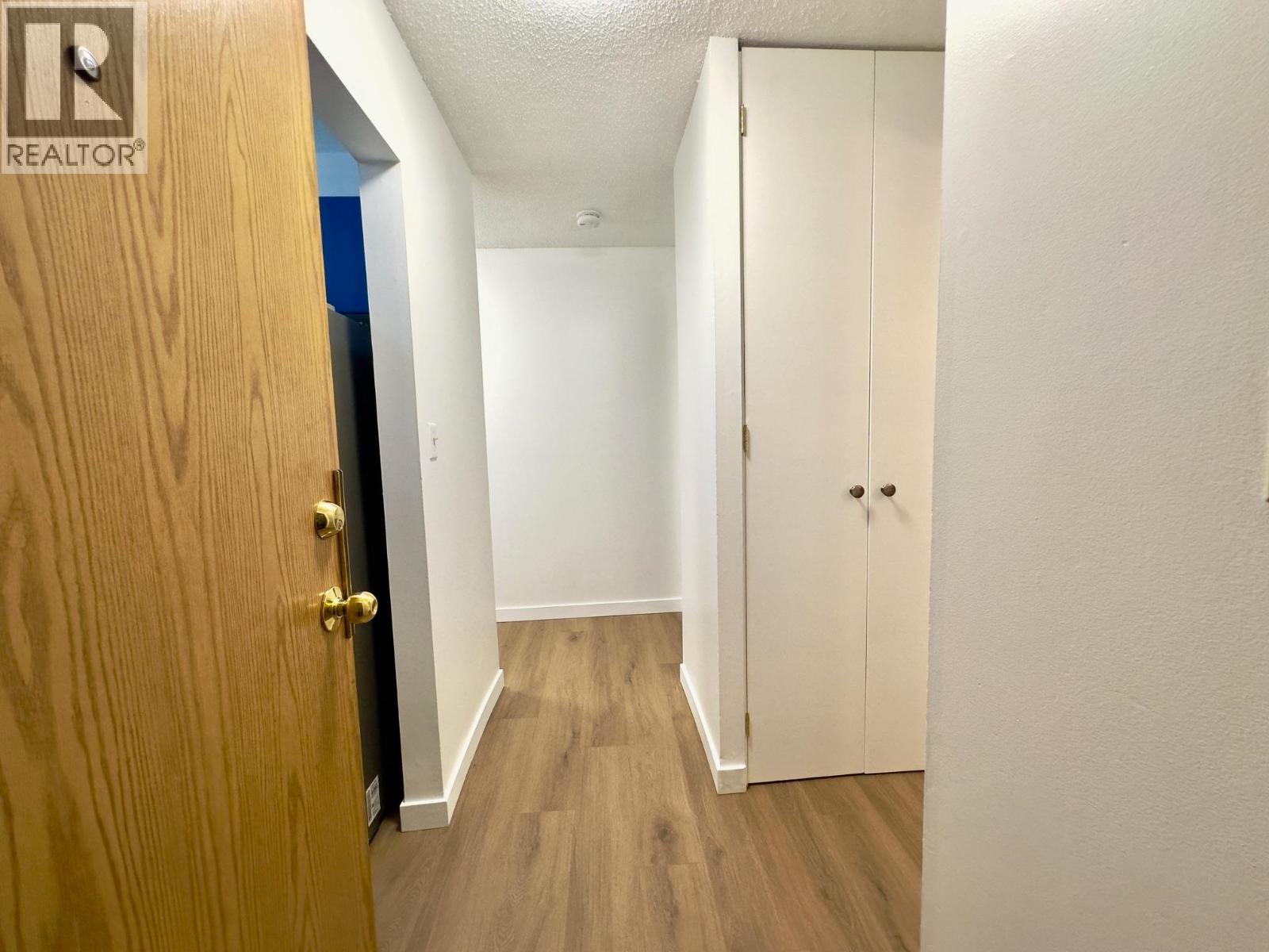 2 Bed, 1 Bath Apartment for Sale in Burnaby – 303 9890 MANCHESTER DRIVE, Burnaby – MLS# R3147897 - Image 228