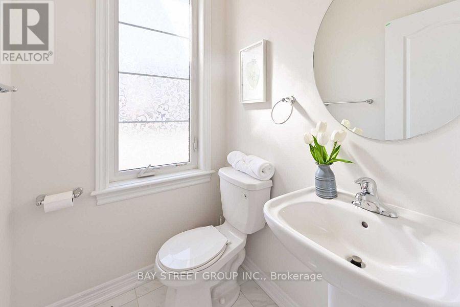 44 CLARA MAY AVENUE - 9