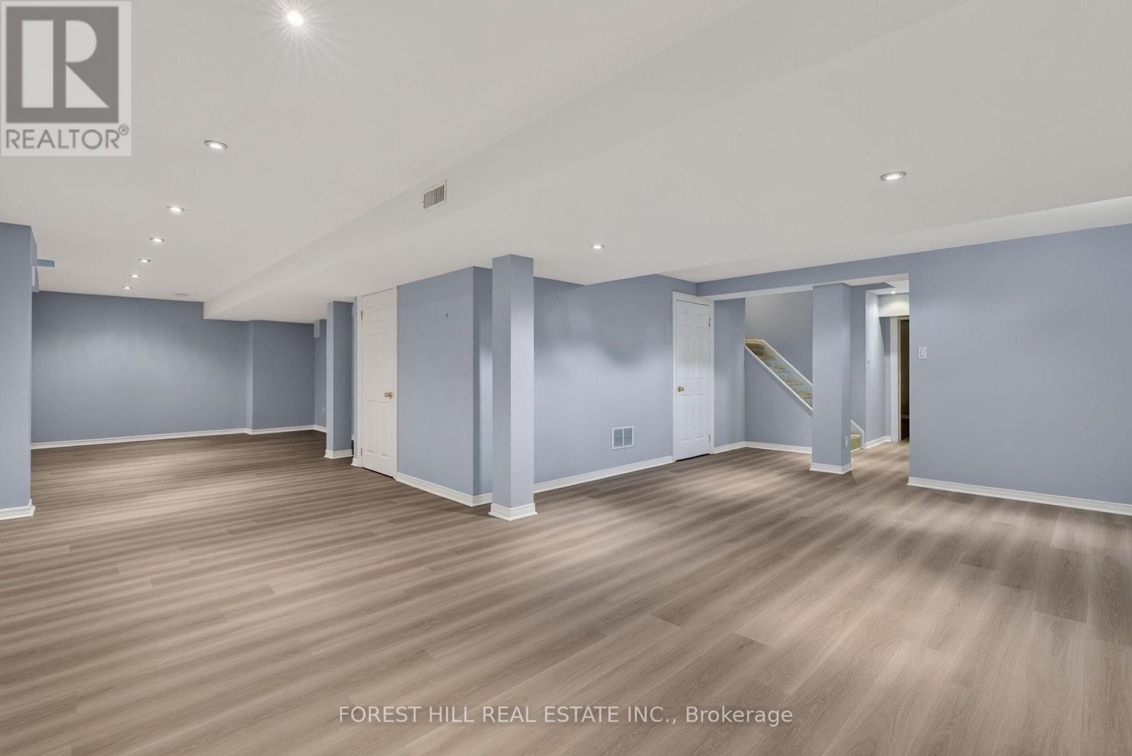 2 FOXFIELD CRESCENT - Image 27