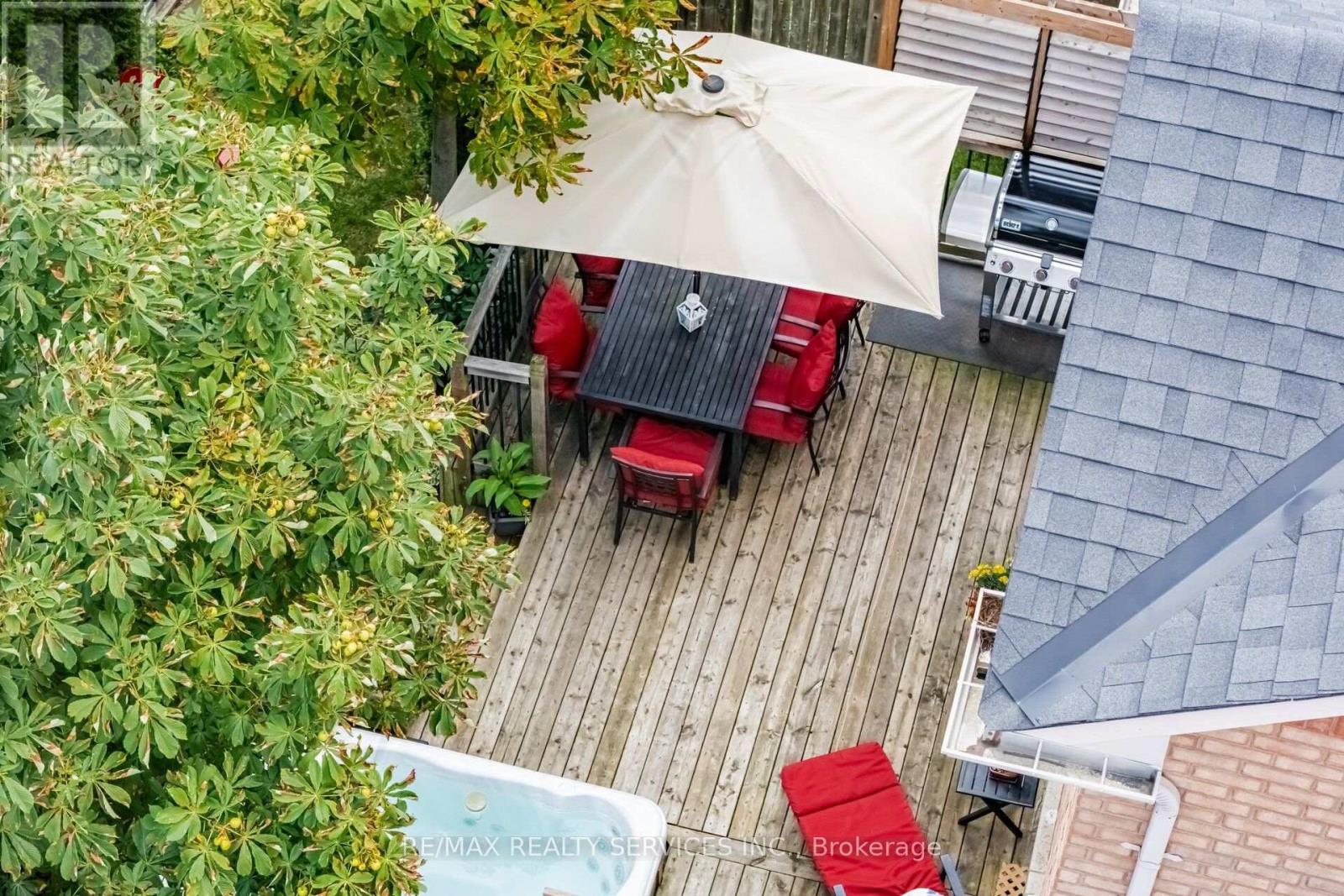 23 SWANSEA MEADOWS DRIVE - Image 38