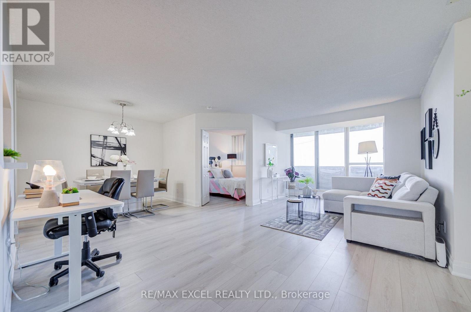 Property for sale at 906 - 30 THUNDER GROVE