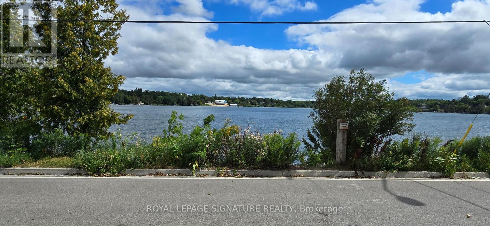 3 - 5749 LAKESHORE ROAD