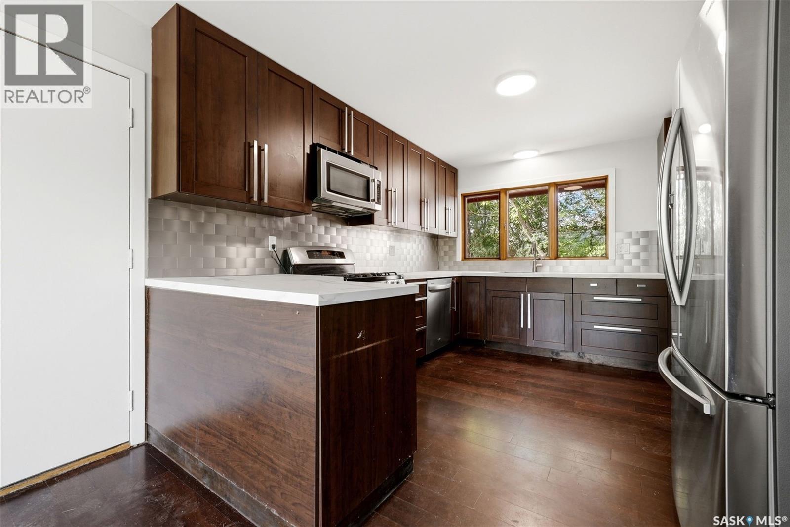 316 3RD AVENUE - 13