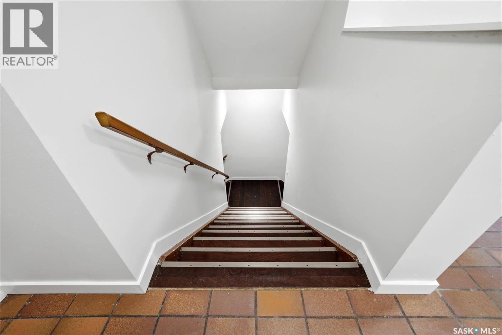 316 3RD AVENUE - 35