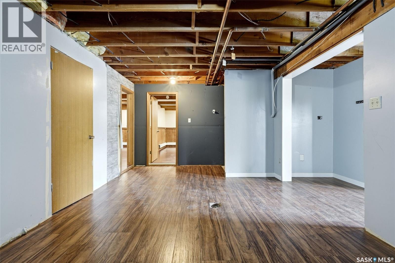 316 3RD AVENUE - 43