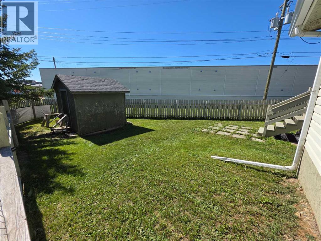 409 7 Avenue - Image 22
