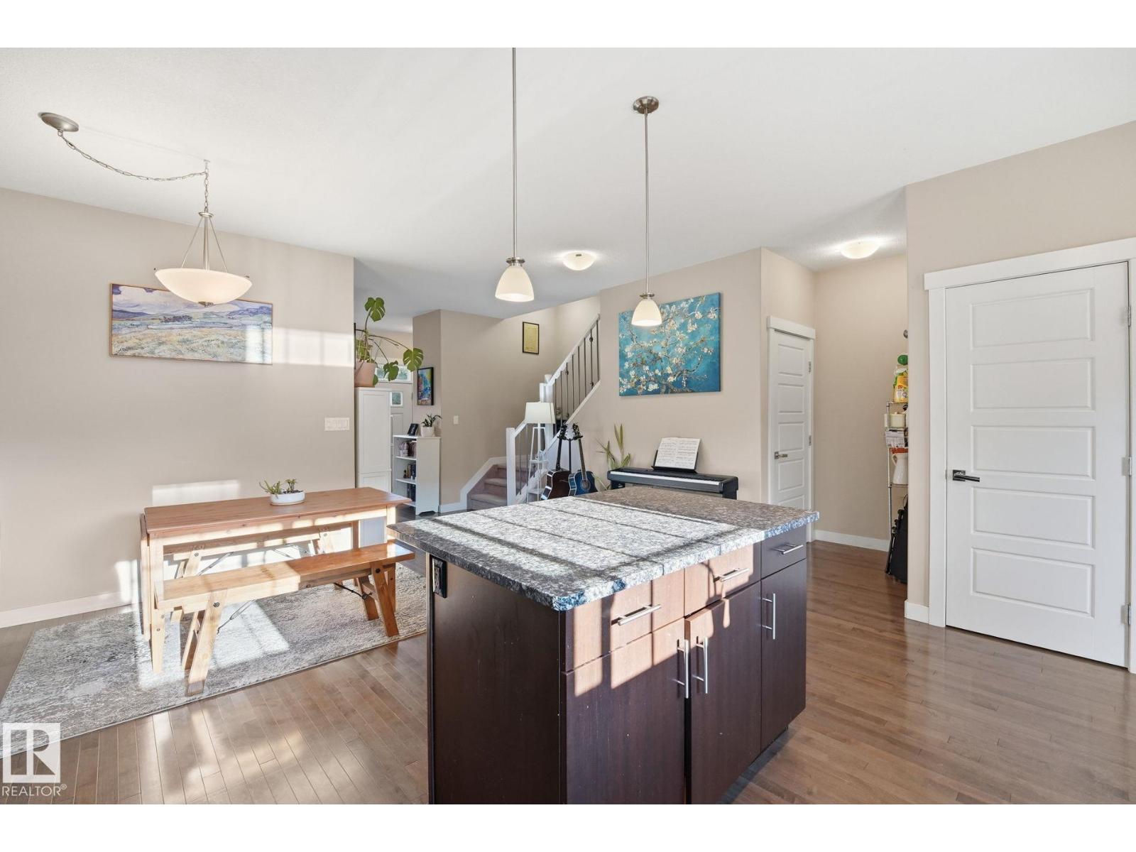 914 Valour WY NW - 12