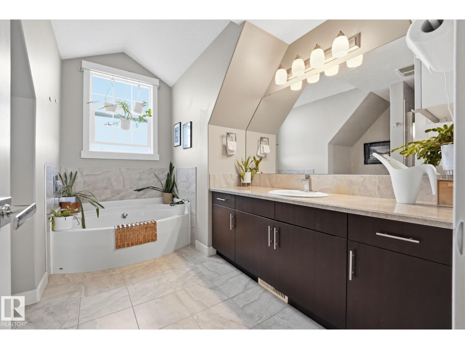 914 Valour WY NW - 30