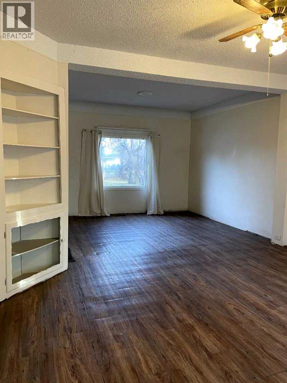5123 50 Street - 17