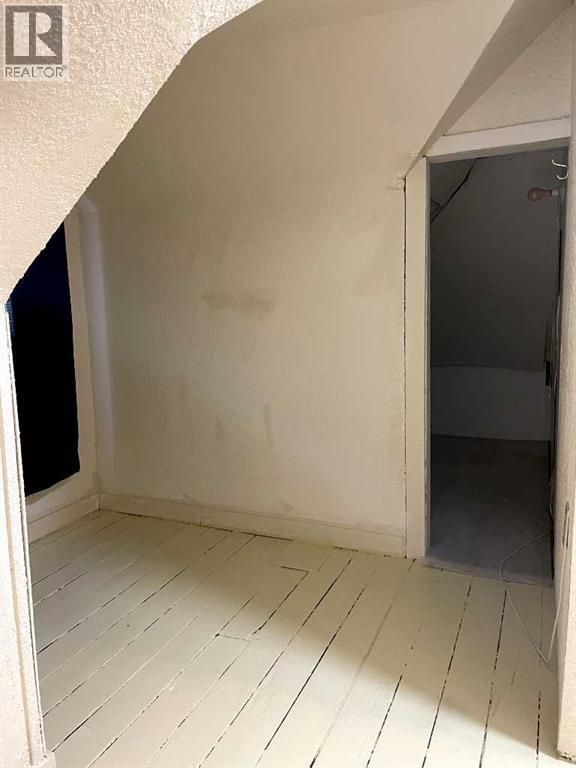 5123 50 Street - Image 25
