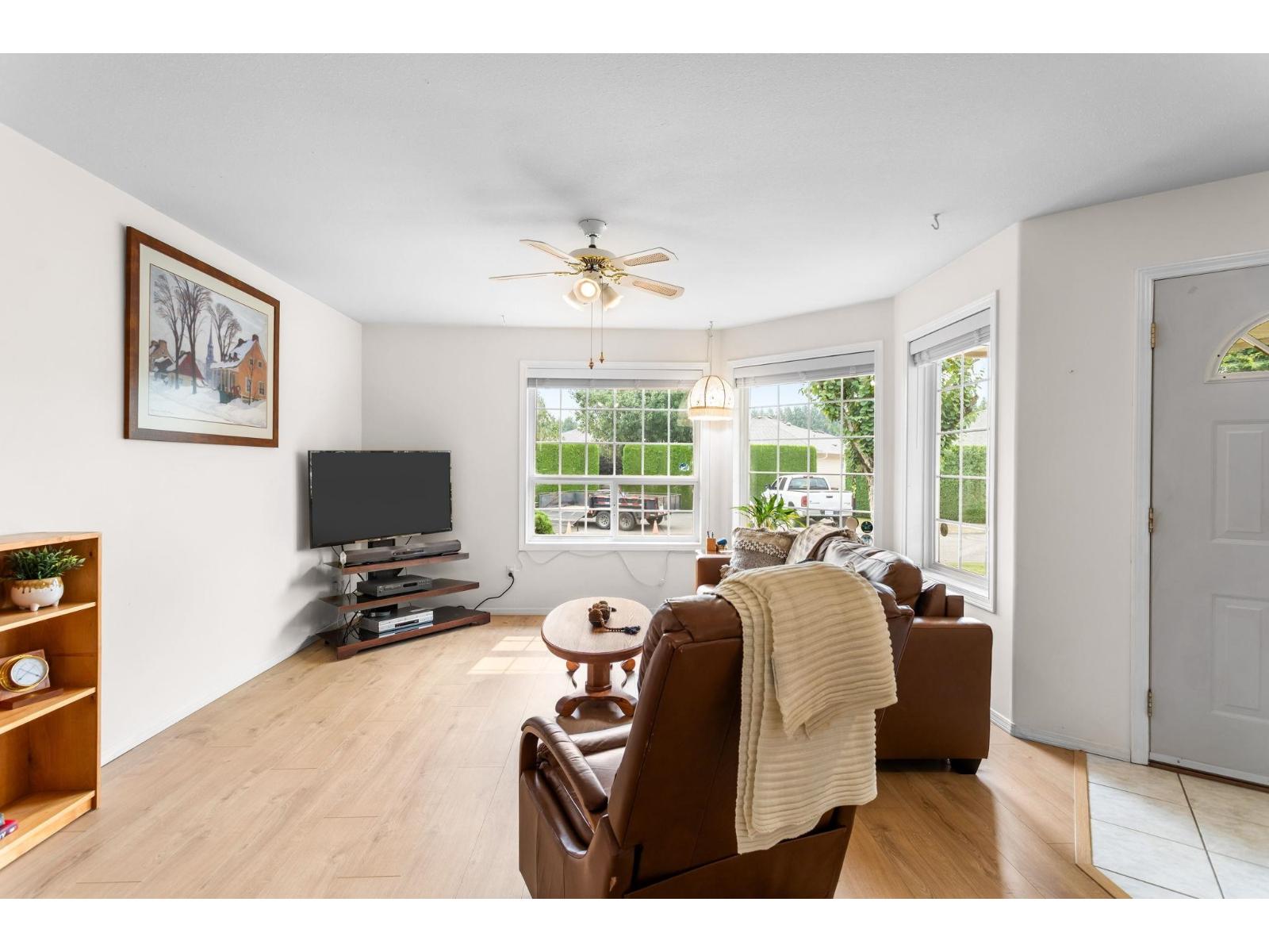 10 7292 ELM ROAD, Agassiz, Agassiz