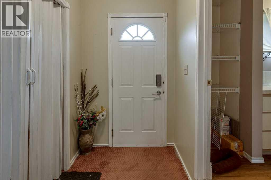 4515 50 Avenue - Image 4