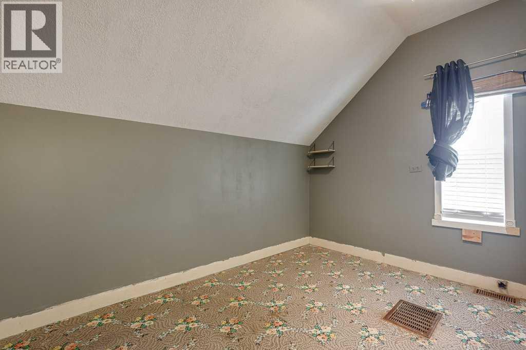 4515 50 Avenue - Image 25