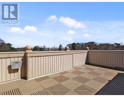 82 Hargrave Lane, Toronto, ON M4N0A4 Photo 20