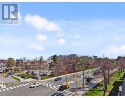 82 Hargrave Lane, Toronto, ON M4N0A4 Photo 22