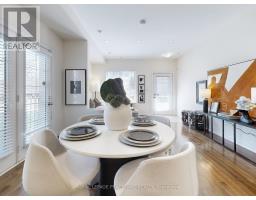 Mud room - 82 Hargrave Lane, Toronto, ON M4N0A4 Photo 8