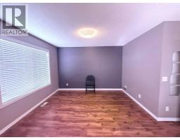 111 Martin Crossing Grove Ne, Calgary, AB T3J3M5 Photo 9