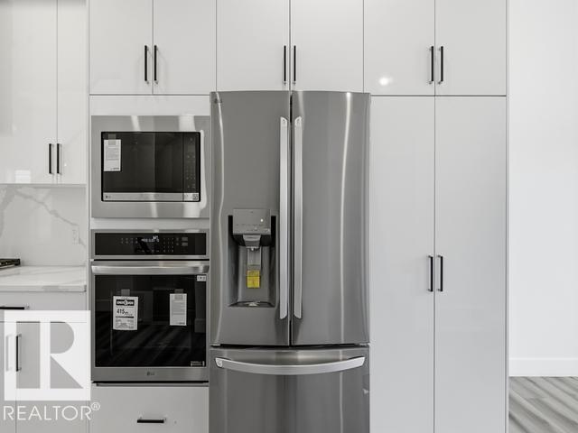 11032 128 ST NW - Image 15