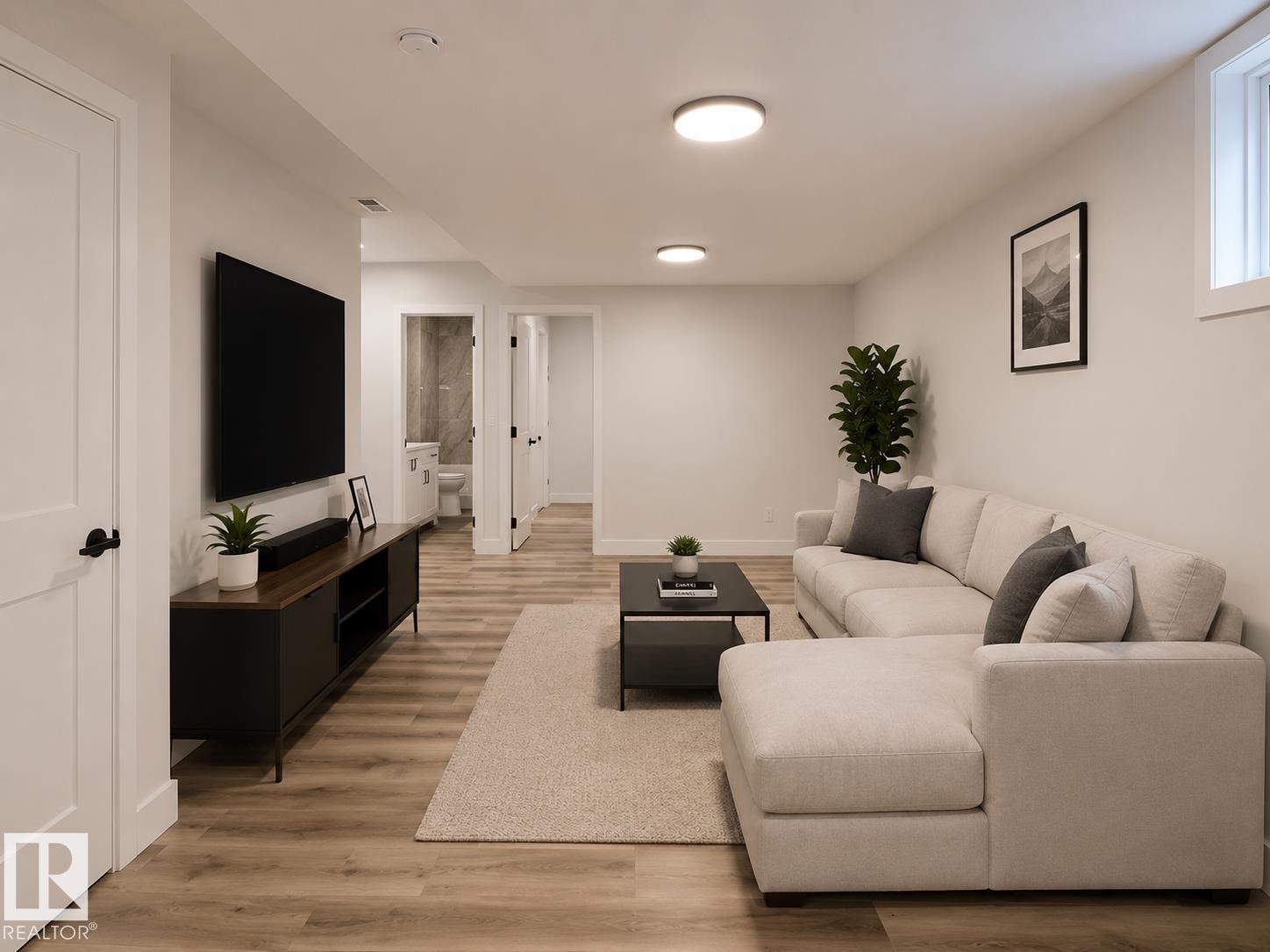 11032 128 ST NW - 36