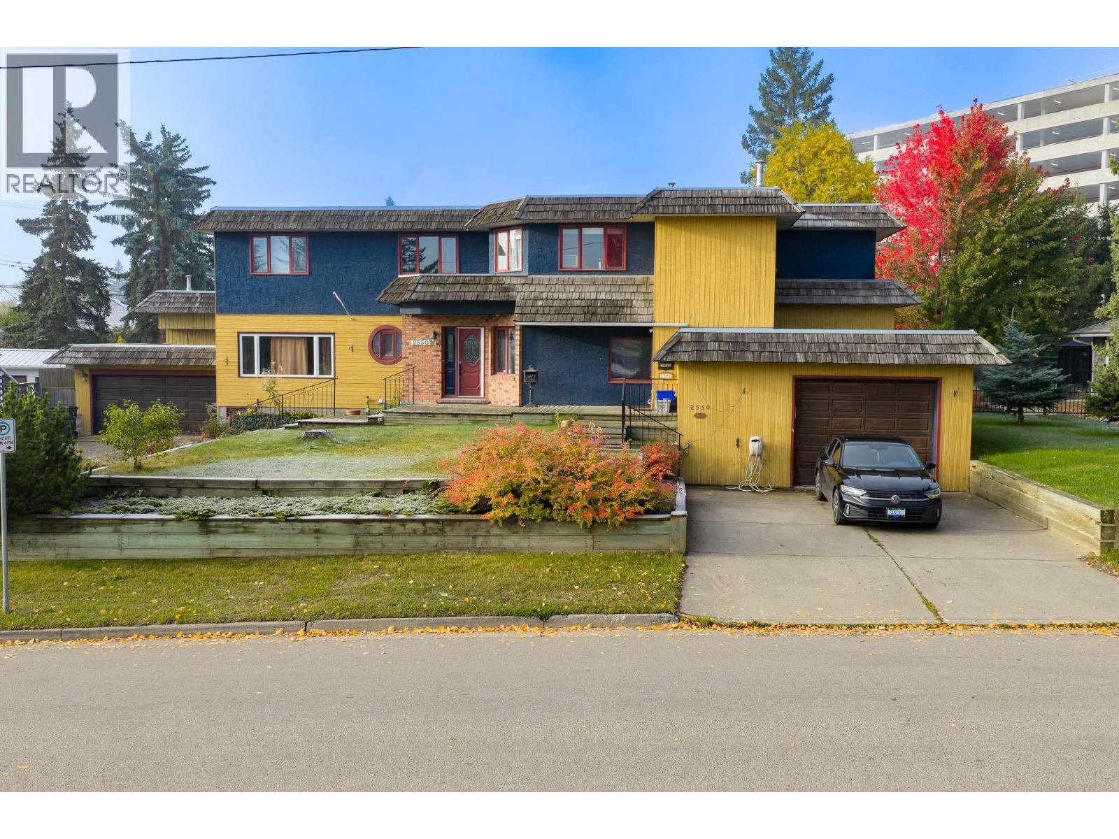 Kitchen of 2550 LAURIER CRESCENT · Prince George, BC